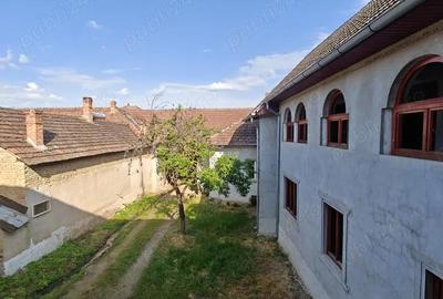 Casă cu 6 camere în Finiș - 4