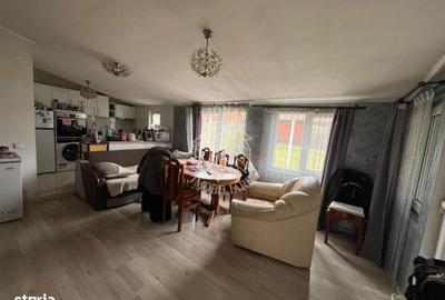 Casă cu 4 camere cu Canalizare în Jelna - 10