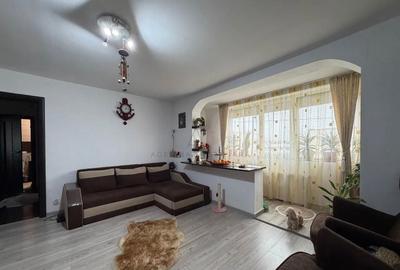 Apartament cu 3 camere semidecomandat în Colentina - 1