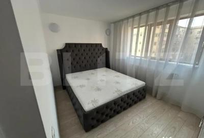 Apartament cu 3 camere semidecomandat în Micro 11 - 1