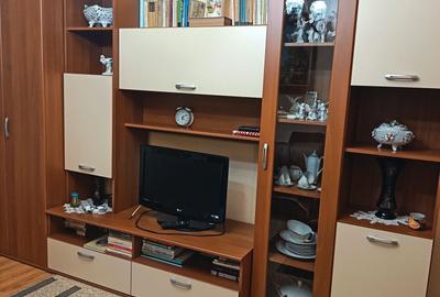 Apartament cu 2 camere nedecomandat în Central