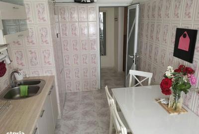 Apartament cu 3 camere decomandat, mobilat în Tomis Nord - 7