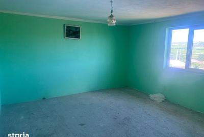 Casă cu 7 camere cu Teren 580 Mp în Șimnicu de Sus - 6