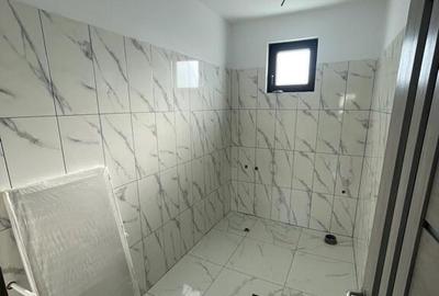 Casă cu 3 camere cu Teren 370 Mp în Nord - 2