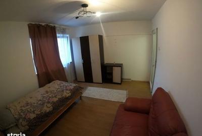 Apartament cu 2 camere decomandat în Uiești - 3