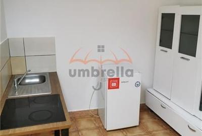 DE INCHIRIAT garsoniera , zona Plopilor Manastur, 18 mp, 195 euro - 3