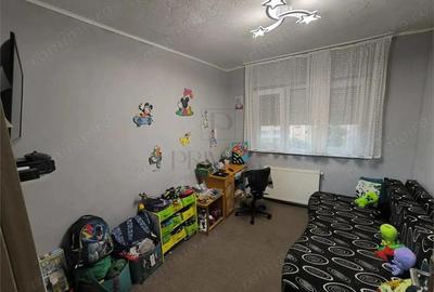 SAGULUI - 3 CAM - DECOMANDAT - BOXA - CENTRALA A.C - BLOC IZOLAT - MOBILAT- - 4