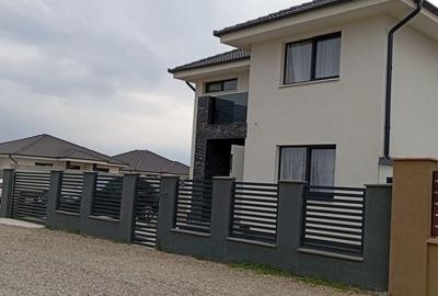 Casă cu 4 camere în Oncea - 7