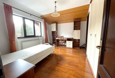 Casă individuală cu 5 camere cu Canalizare în Zorilor - 9