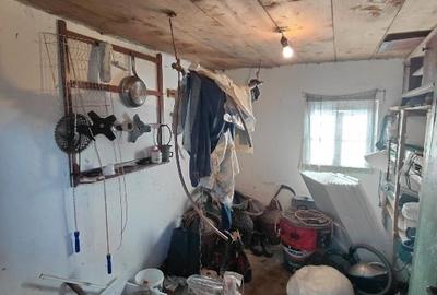 Casă individuală cu 4 camere cu Canalizare în Central - 8