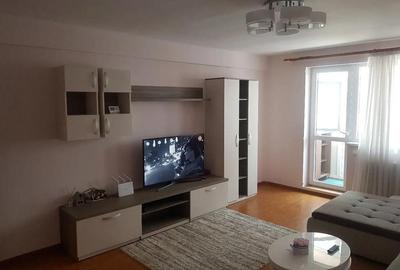 Apartament cu 3 camere decomandat în Roșu - 3