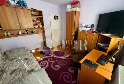 Etaj 1. Decomandat. 2 bai. Centrala termica proprie. - 10