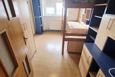 Apartament cu 3 camere decomandat în Republicii - 4