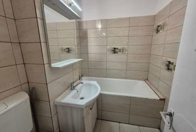 Apartament cu 2 camere decomandat în Titan - 6