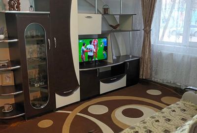 Apartament cu 2 camere în Micro 14