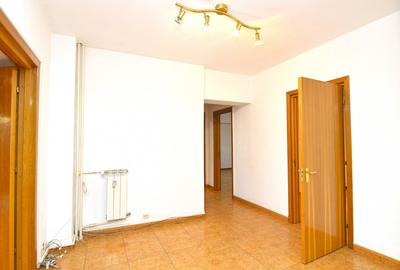 INCHIRIERE APARTAMENT 4 CAMERE UNIRII - PIATA UNIRII - METROU UNIRII - 32