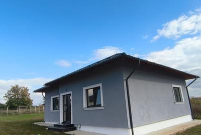 Casa noua zona Pensiunii Bianca - 1