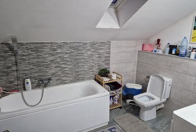 Casă cu 6 camere cu Teren 530 Mp în Pielești - 5