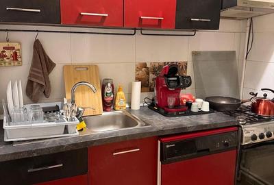 Apartament cu 2 camere decomandat, mobilat în Ultracentral