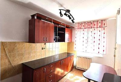 Apartament cu 3 camere decomandat în Micro 17 - 7