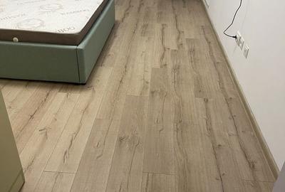 Garsonieră decomandată în Titan - 2