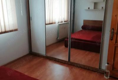 Apartament cu 4 camere decomandat în Central - 3