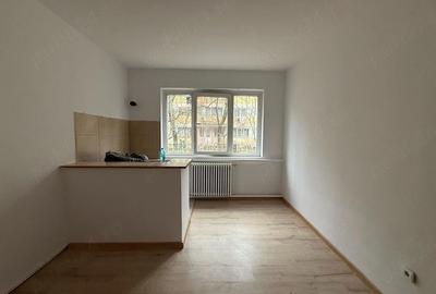 Garsonieră semidecomandată în Central - 1