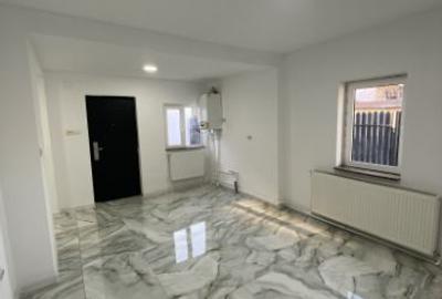 Casă la curte 260mp de vânzare Excelentă   Sălaj Bachus Sector 5 - 5