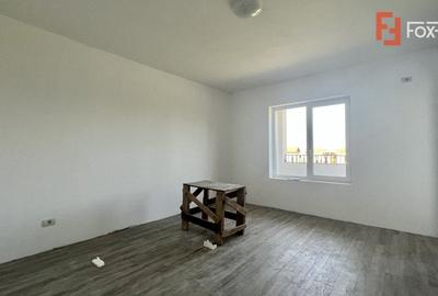 Apartament cu 2 camere decomandat în Giroc - 13