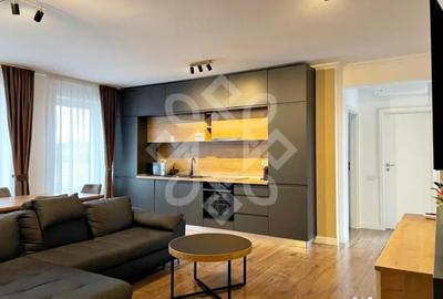 Apartament cu 3 camere semidecomandat în Central - 2