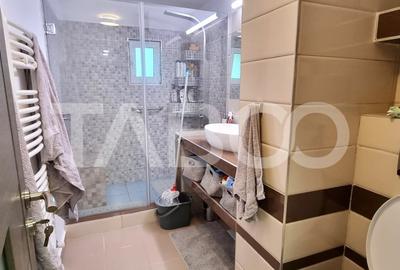 Apartament de vanzare cu 3 camere 92 MP zona Plopilor - 14