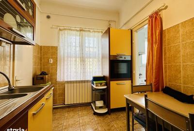 Apartament cu 3 camere semidecomandat, mobilat în Andrei Mureșanu - 8