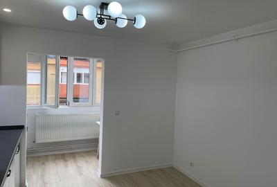 Apartament cu 2 camere decomandat, mobilat în Central - 2