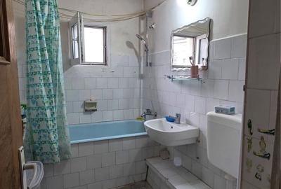 Apartament cu 3 camere decomandat în Exterior Vest - 2