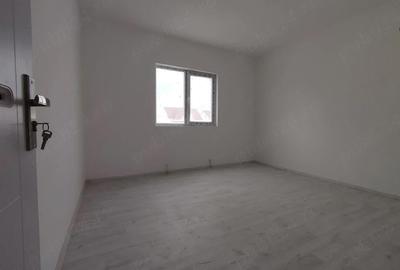 Casă cu Teren 210 Mp în Central - 8