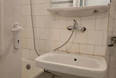 Apartament cu 2 camere semidecomandat în Circumvalațiunii - 1