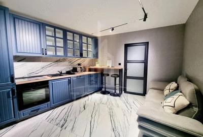 Apartament cu 3 camere decomandat în Central - 1