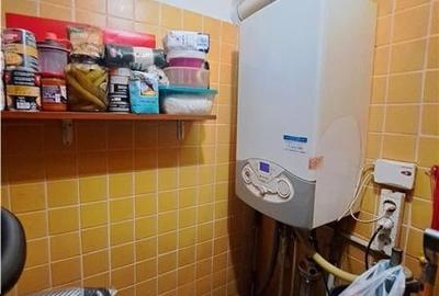 Mobilat și utilat la et 1 ?n bloc de cărămidă, cu garaj incl - 9