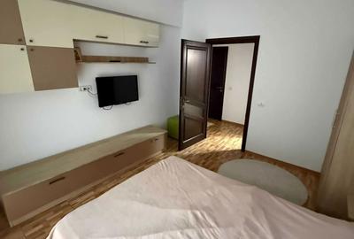 Apartament cu 2 camere decomandat în Universitate - 3