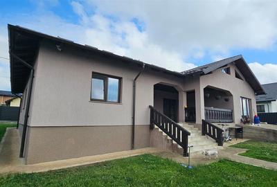 Casă individuală cu 5 camere cu Teren 623 Mp în Valea Adâncă - 2