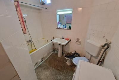 Apartament de vanzare 3 camere, 85 mp, zana-Albina - 2