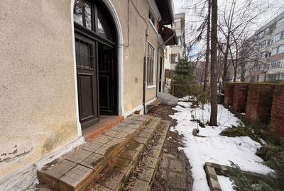 Casă individuală cu 7 camere cu Canalizare în Băneasa - 5