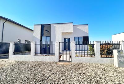 Strada Miorita | Casa Parter |3 camere+2 bai | Teren 300mp - 2