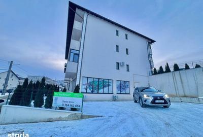 Spațiu comercial, de 114 mp, în Central - 8