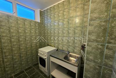 COMISION 0% | Garsoniera | etaj 1 | 27 mp | balcon | str. Dambovitei - 4