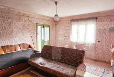 Casă cu 2 camere cu Teren 1223 Mp în Bicfalău - 3