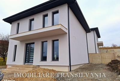 Casă cu 5 camere cu Teren 400 Mp în Cetății - 9