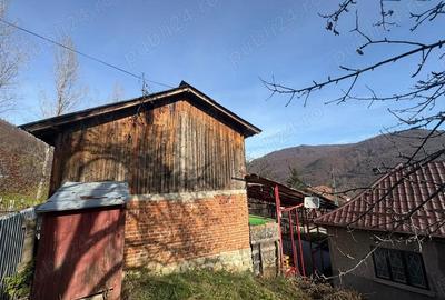 Casa batraneasca+teren 285 mp, sat Seciuri, Barajul Paltinu, Valea Doftanei - 2