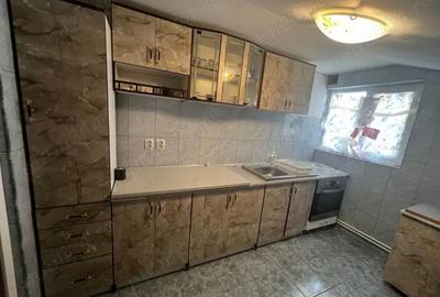 Casă cu 4 camere cu Teren 1490 Mp în Jilavele - 10