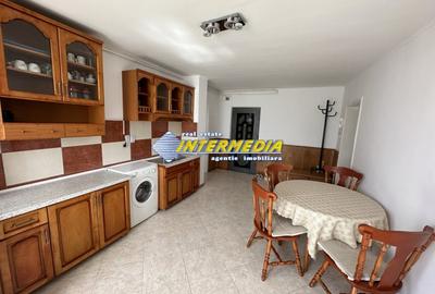 Apartament cu 2 camere decomandat, mobilat în Central - 1